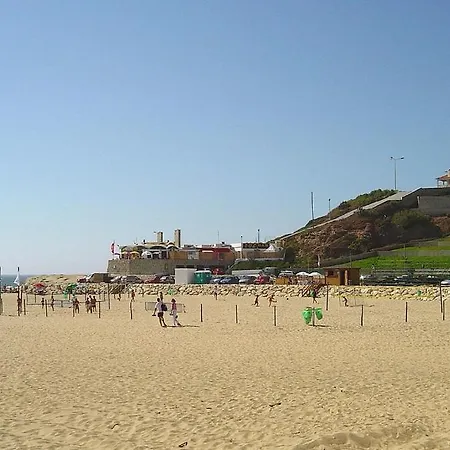 By The Da Areia Branca * לוריניה