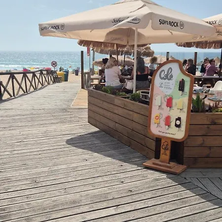 By The Da Areia Branca דירה *